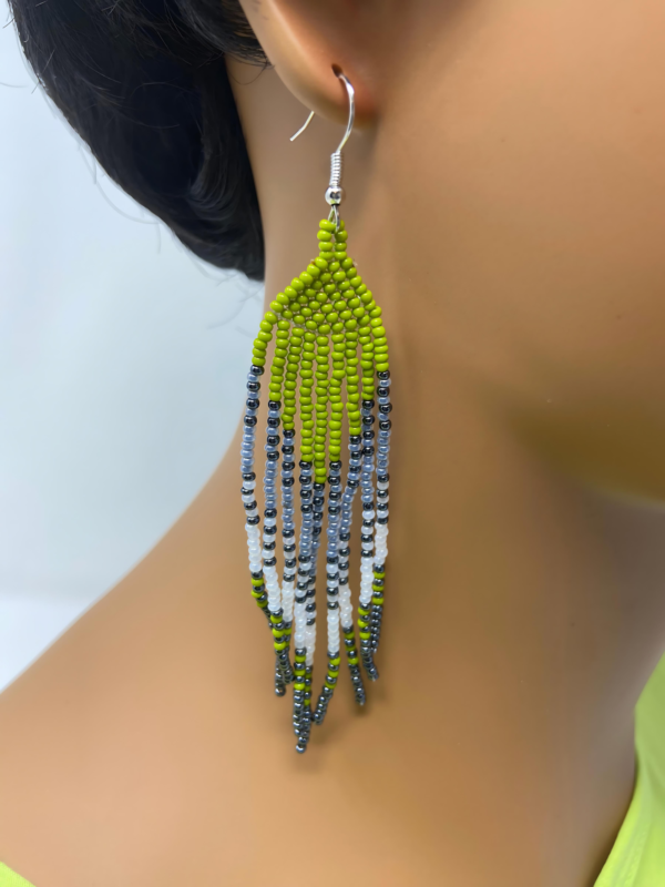 Zawadi earrings Lime